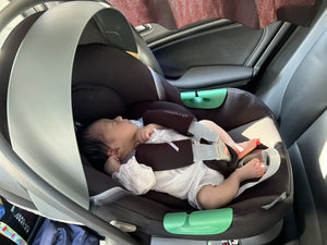 今すぐできる夏のチャイルドシート暑さ対策!車内の快適グッズ6選!