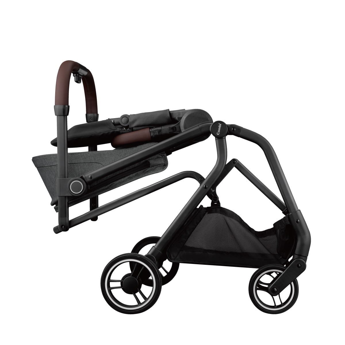 コンビ オート エヌ ファースト 折りたたみイメージ