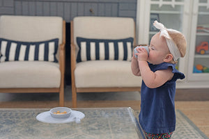 手づかみ食べに使いたい！離乳食から使えるひっくり返らないベビー食器