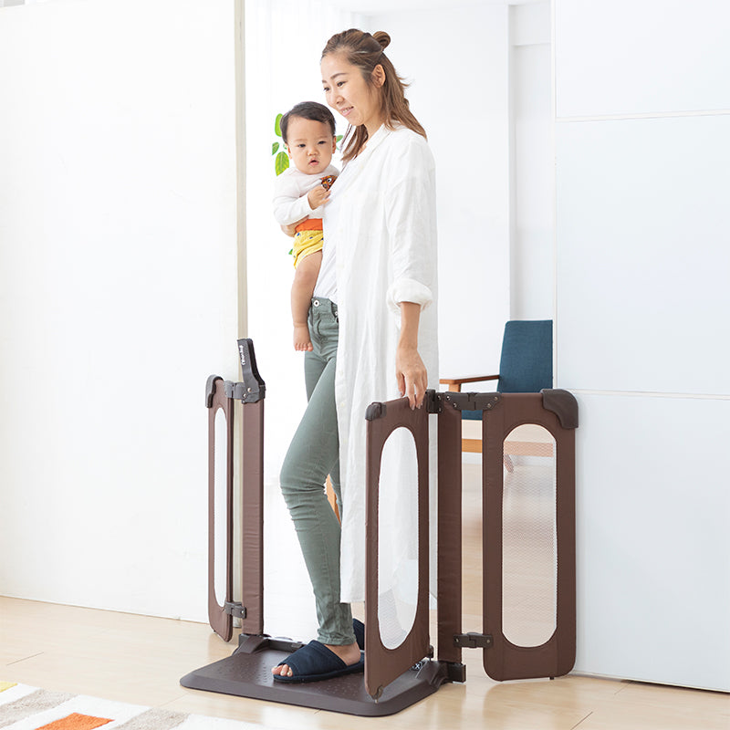 おくだけとおせんぼ おくトビラ Sサイズ 日本育児 扉付き 設置幅82‐122cm