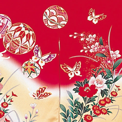 【着物美品】お宮参り　産着　祝着　赤×ピンク　手毬　花蝶　女の子　襦袢付き お宮参り 女の子 手毬と蝶の愛らしく華やかな柄 着物 産着 祝着