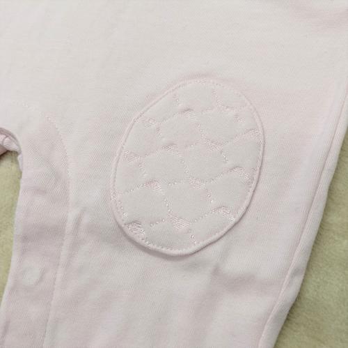 ジョルジオアルマーニ スタイ付ロンパース (ピンク) – ベビー用品