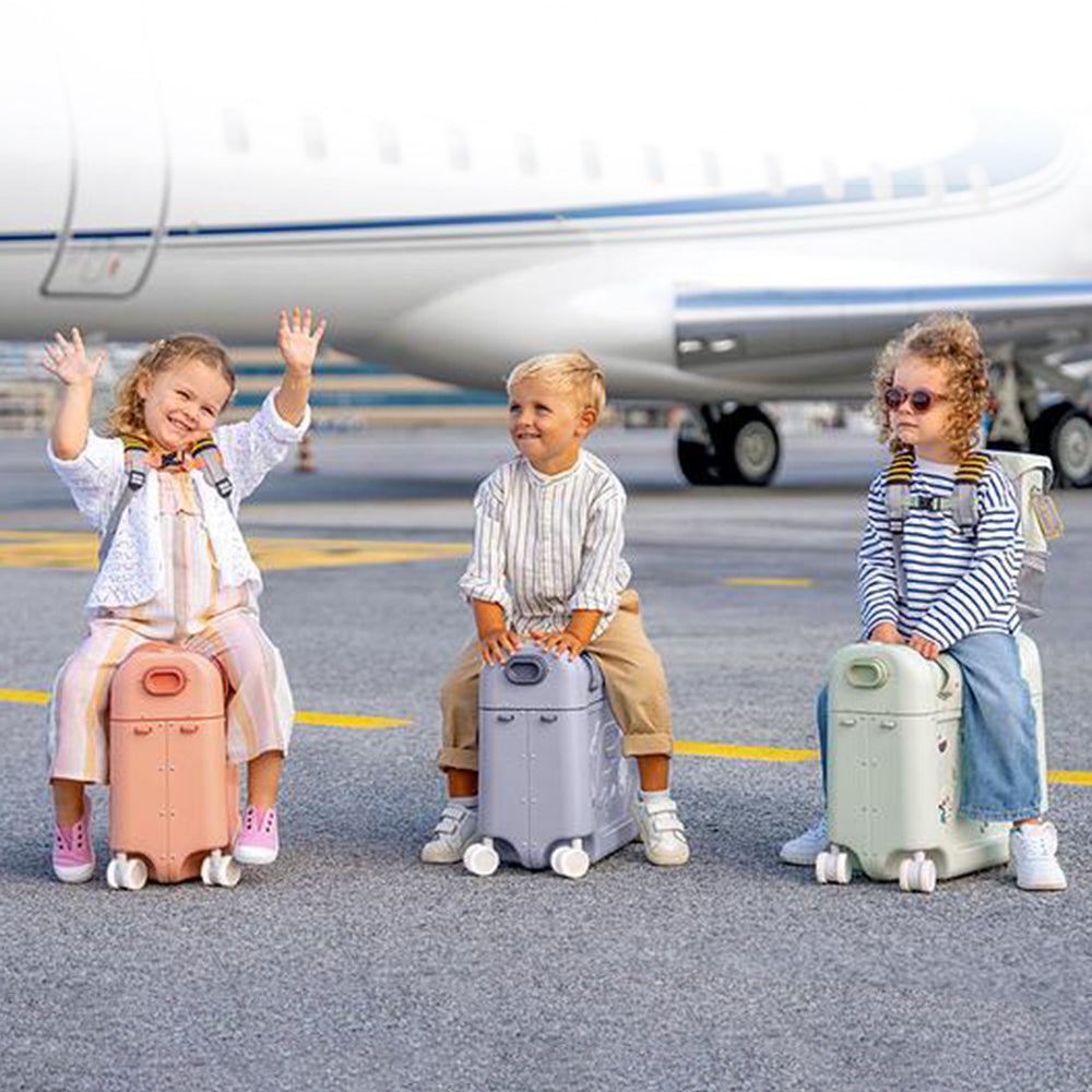 ジェットキッズ Ride-on Suitcase for Kids | Jetkids™ BedBox™ by Stokke