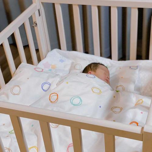 ゆう ベビーベッド、マットレス、バウンサー、おふろマットなど　引き取りのみ ゆう ベビーベッド、マットレス、バウンサー、おふろマットなど