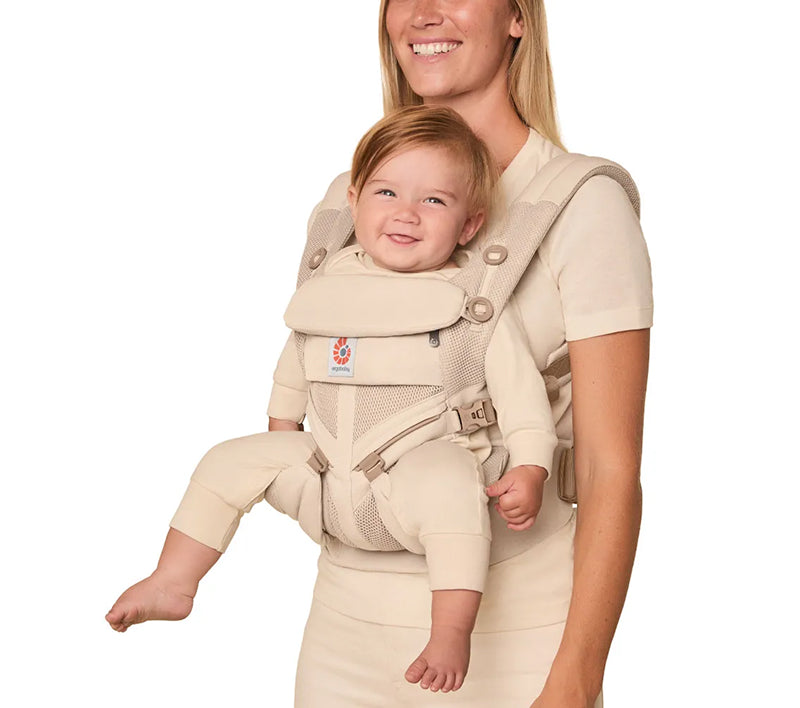 エルゴベビー　オムニクラシック　前向き抱っこイメージ
