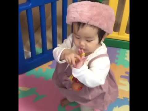 動画サムネイル